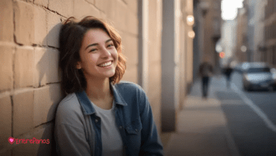 Cantadas para flertar sem parecer forçado: dicas que realmente funcionam